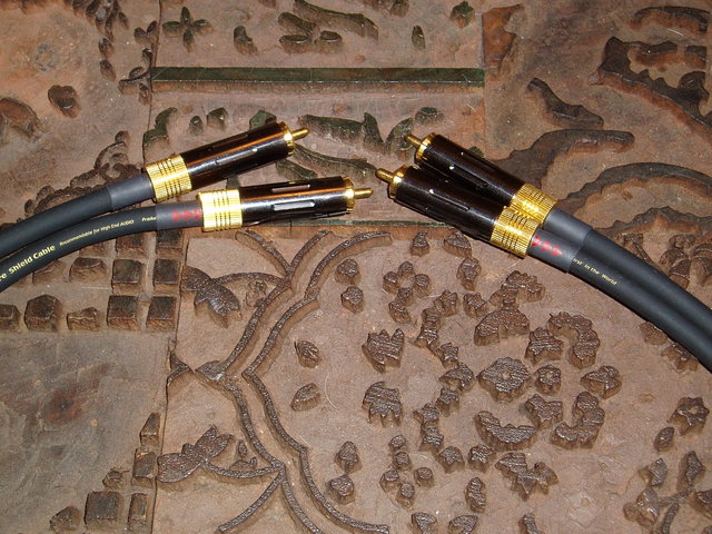 Nanotec Golden Strada 201 RCA ICs : 1m