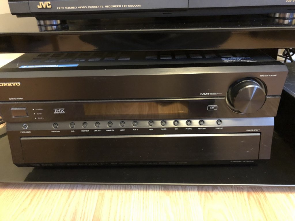 Onkyo tx-NR906