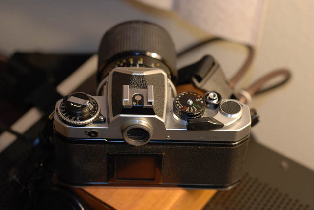 Nikon FE Body