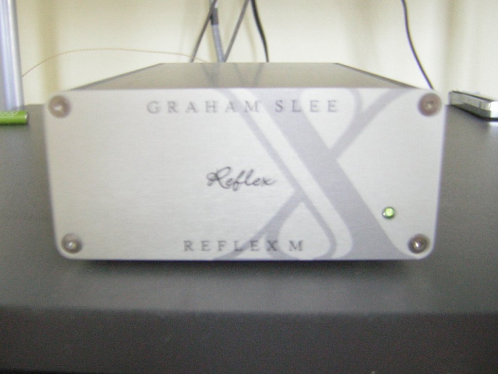 Reflex M