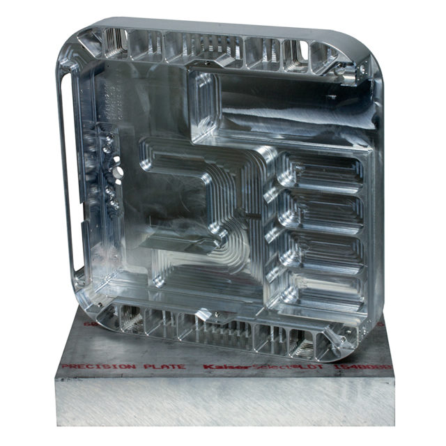 Select-Unibody-640x 640