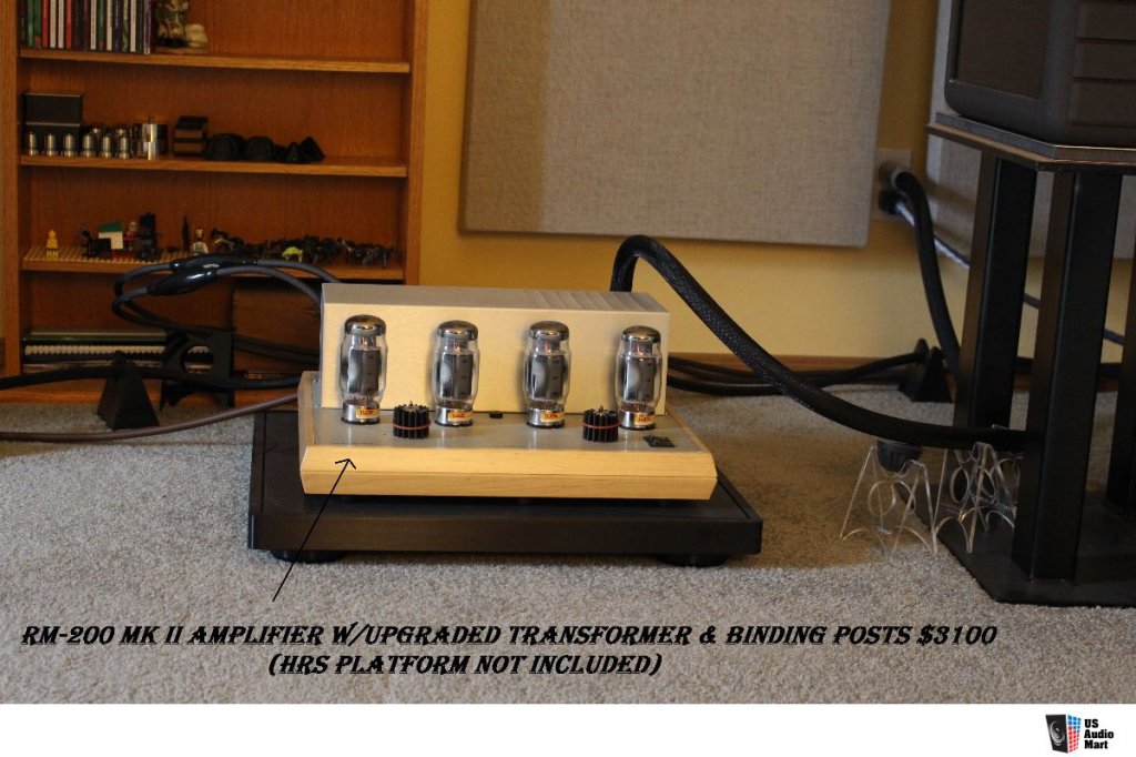 1830861-music-reference-rm 200-mk-ii-tube-hybrid-stereo-amplifier