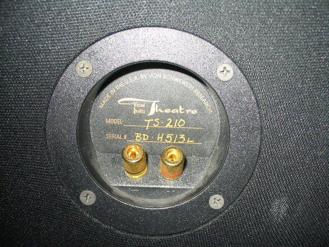 Von Schweikert TS-210 - Closeup of terminals and s/n