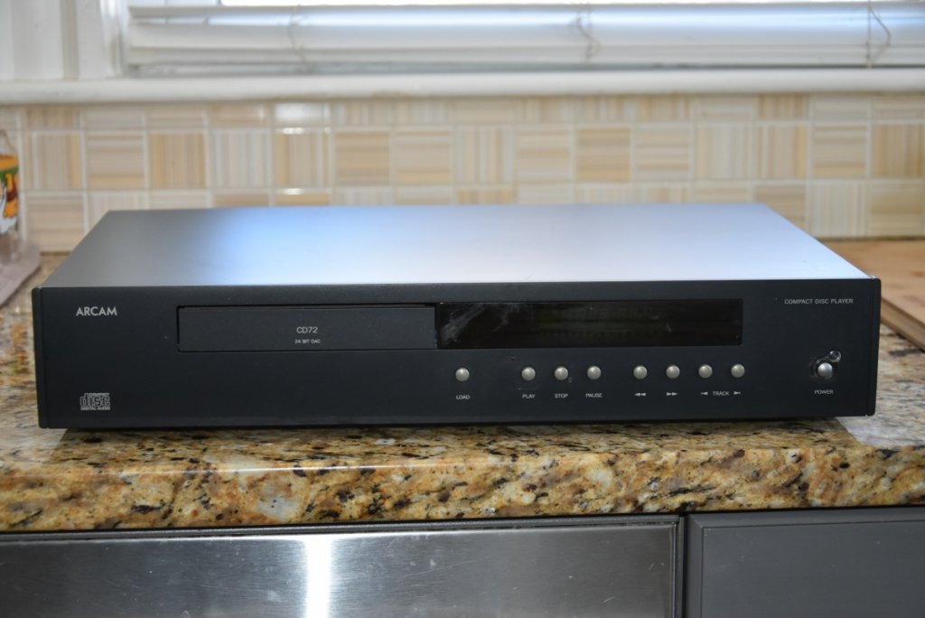 SOLD!: ARCAM DiVA CD72 CD Player - PRICE BREAK and REMOTE Included