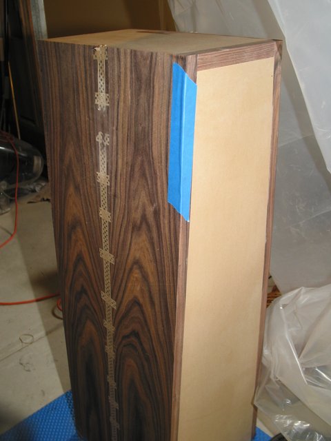 Getting closer on veneering the entire speaker