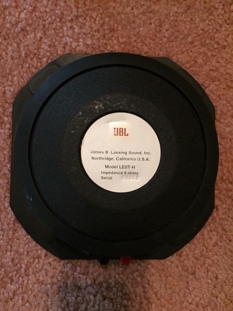 JBL-LE8 4