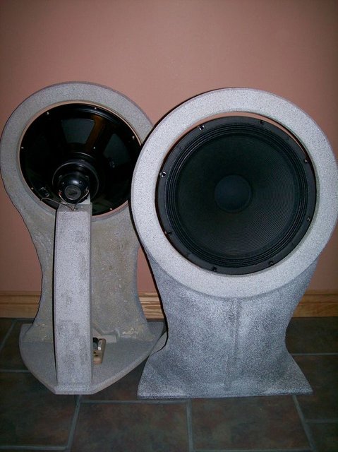 Fiberglass DIY baffle with 15" Hawthorne Audio Silver Iris Coaxial (finally finished)