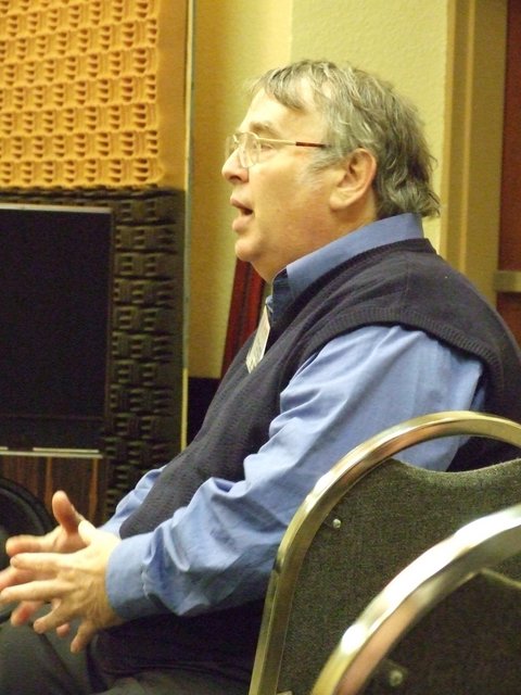 Big B. - Setting up his demo of Live vs. playback.