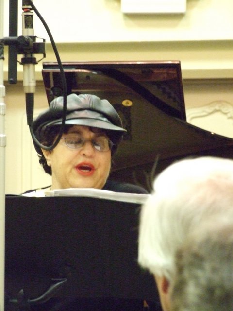 Lesley on vocals.