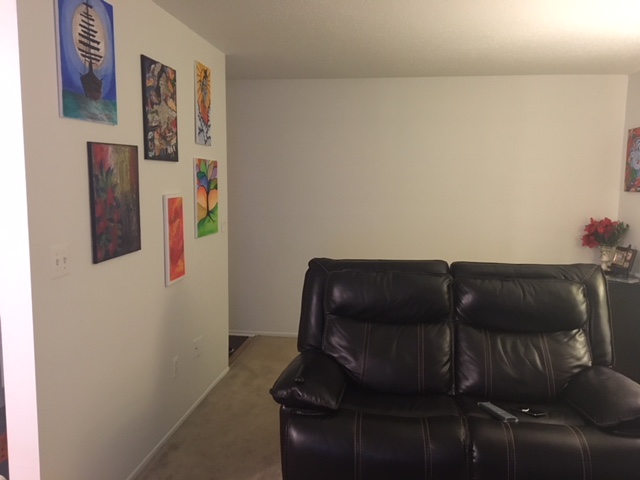 listening area2