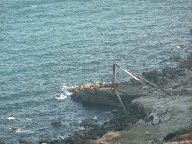 Boat Lift Fishing Spot