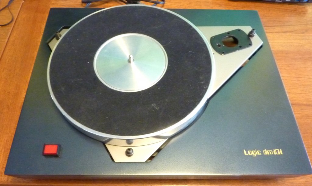 Logic DH101 turntable