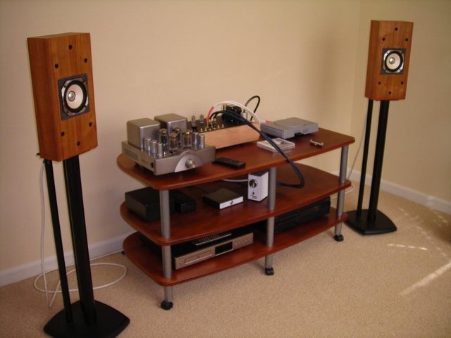 Audio System with EF86 Preamp