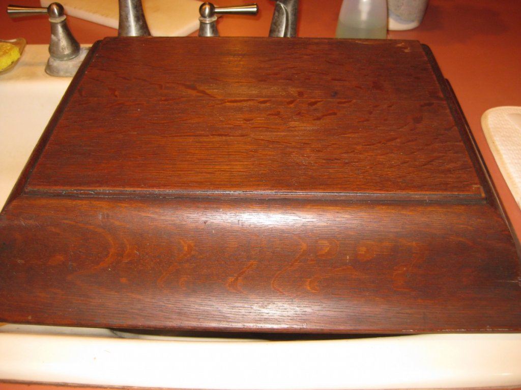 VVictrola top