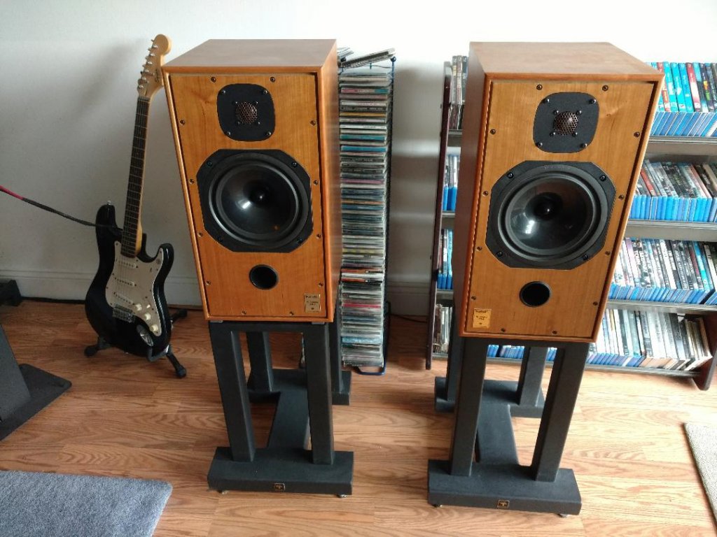 speakers-1