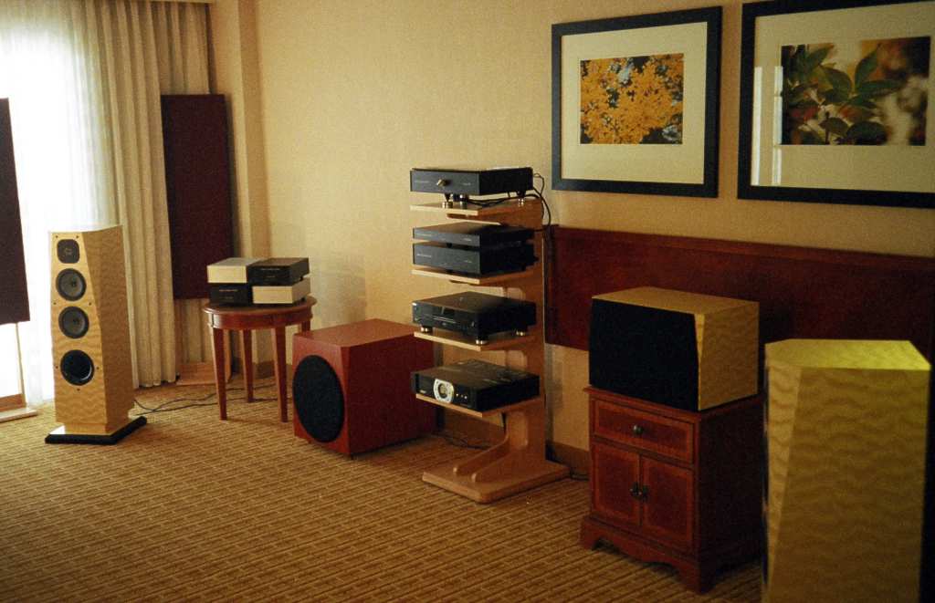 RMAF 2006_room