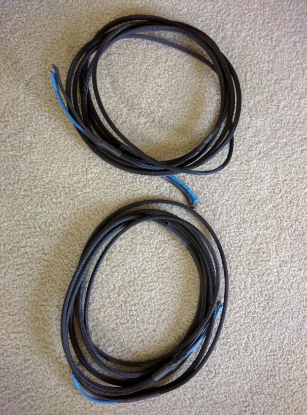 Synergistic Research Signature Speaker Cable 12 ft