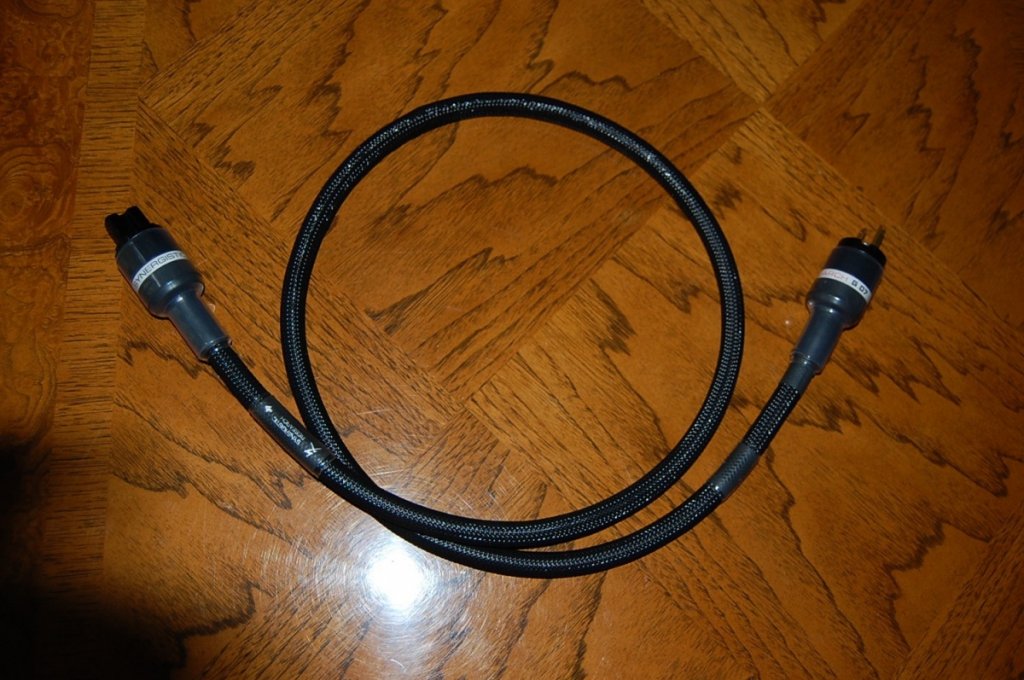 SR Black UEF Power Cable