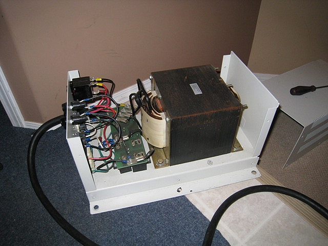 PowerVar 5KVA inside