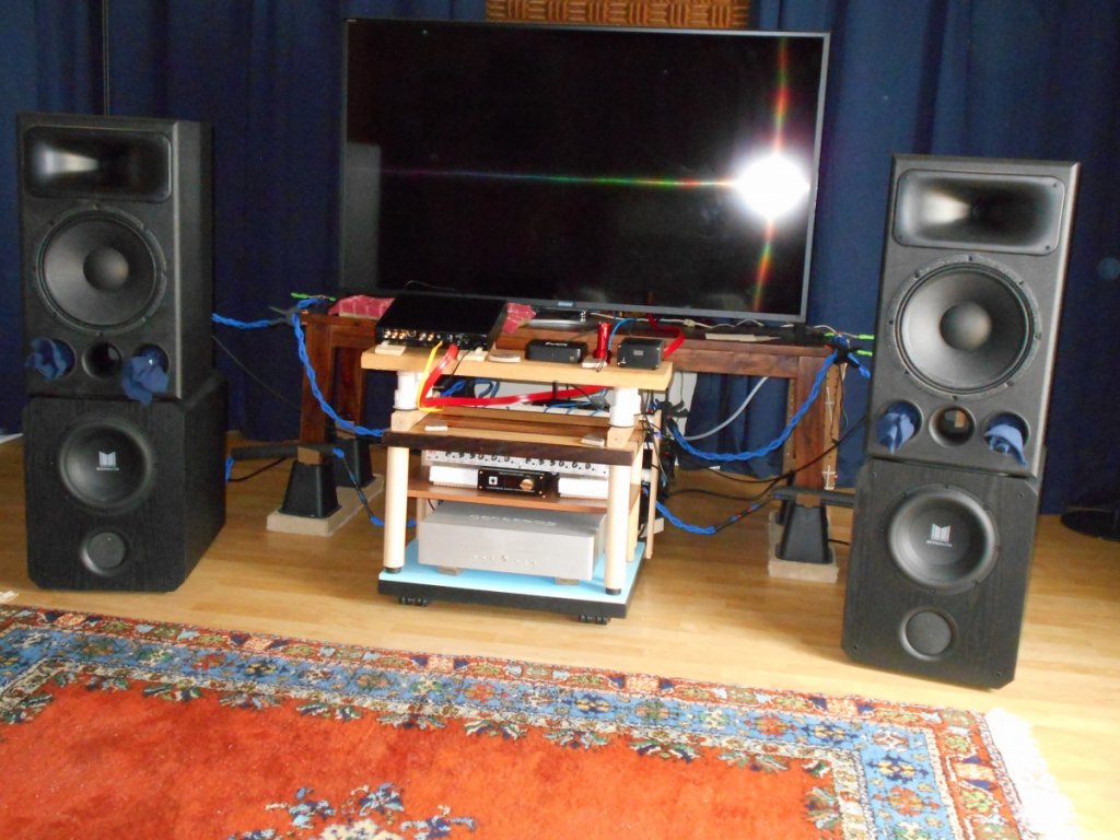 Monolith by Monoprice 10" THX Powered Subwoofers