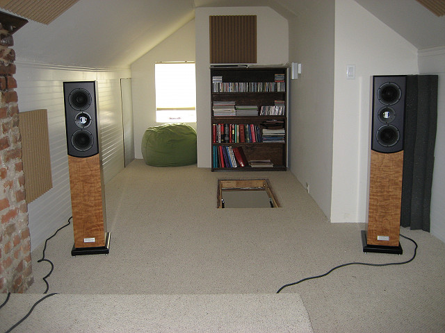 Listening room (attic)