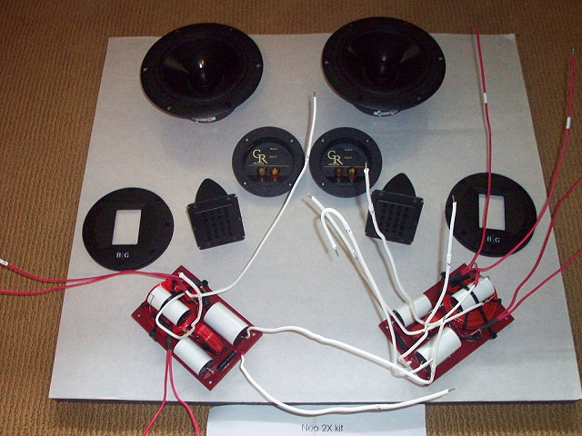 Picture of Rogers Neo 2X crossover.