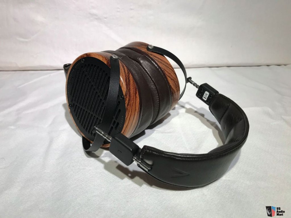 2227790-audeze-lcd 3-fazor-headphones-leather-rosewood-with-flight-case--1-