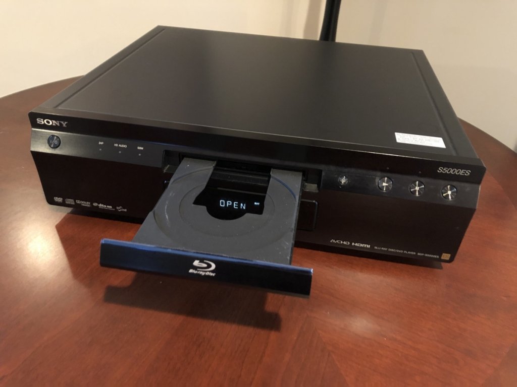 FS: Sony BDP-S5000ES Blu-ray Player