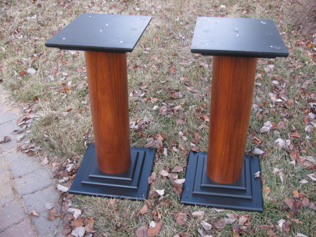 speaker-stands-001