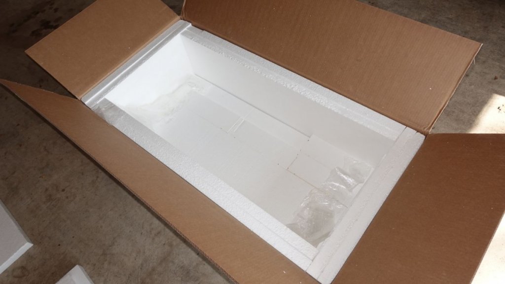Empty box