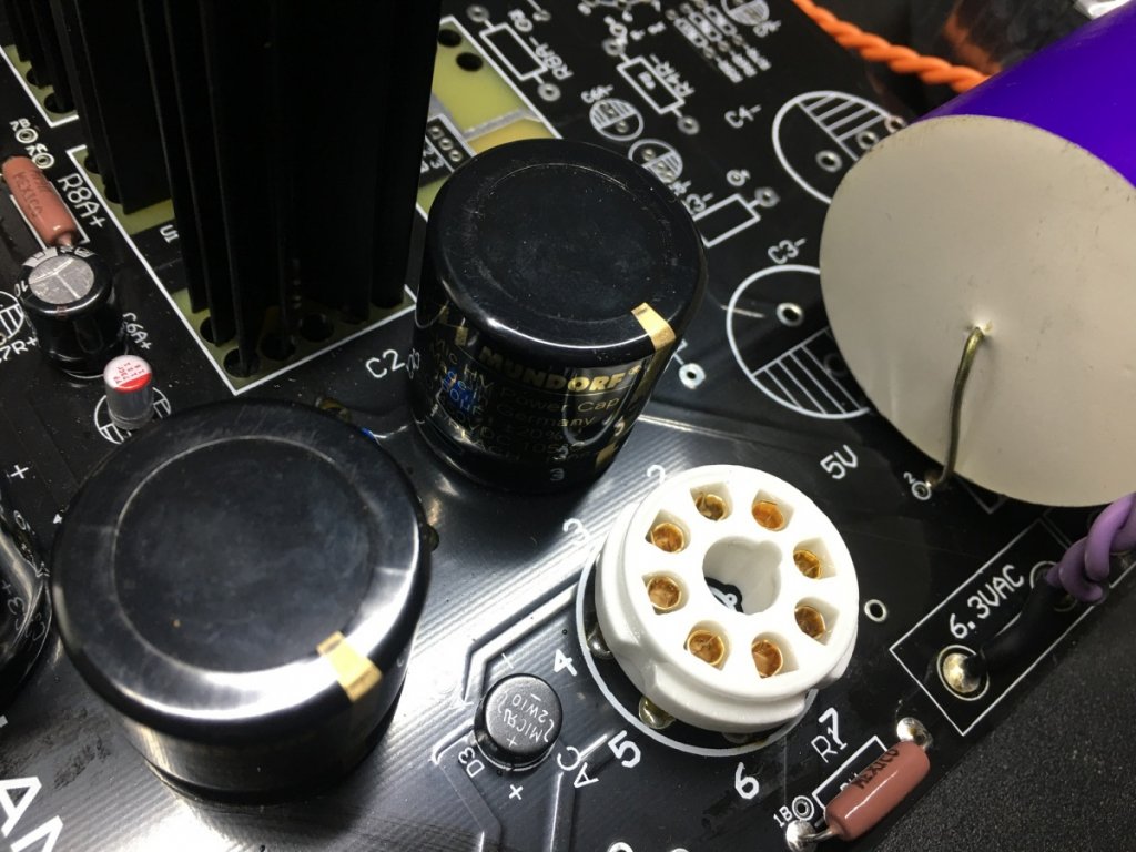 FCF 87274-9919-4C 56-83C 4-271004C 784D 7