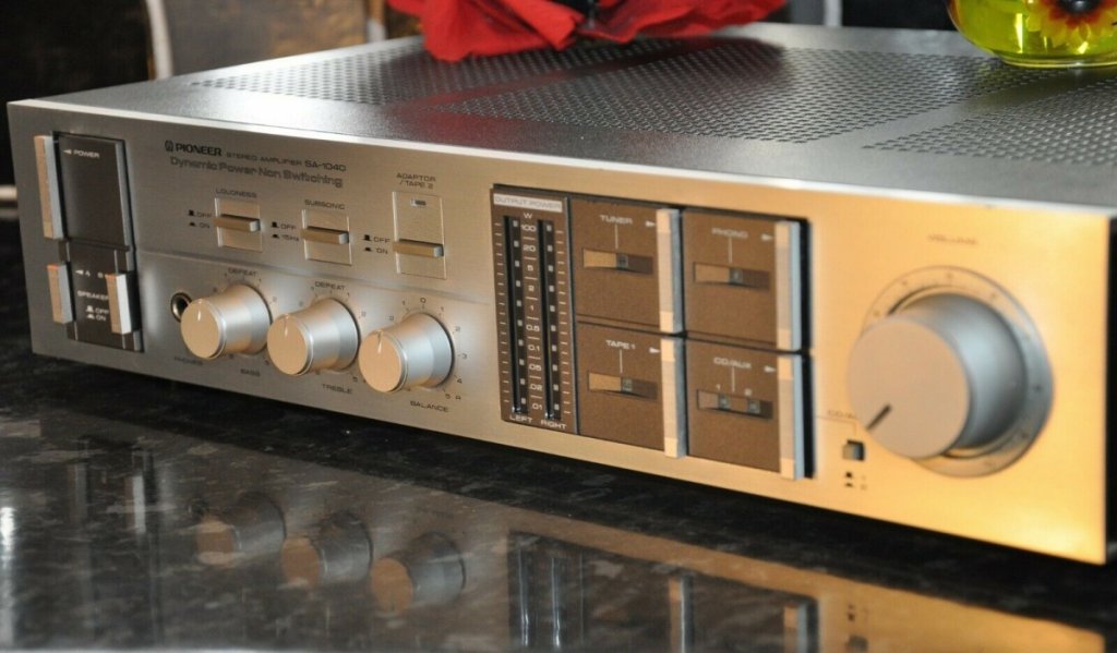 Pioneer SA - 1040 Amplifier