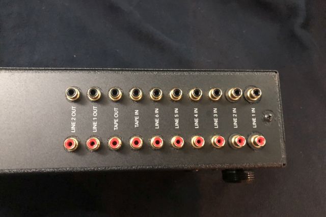 Pre Amp-Rear-2