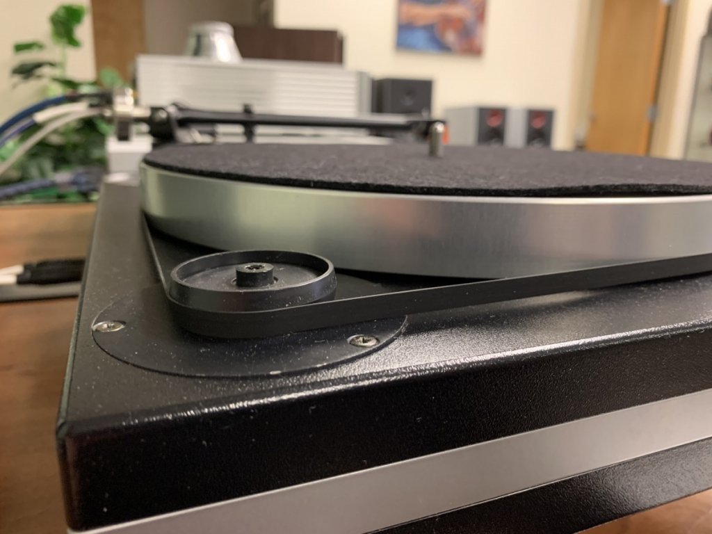Thorens-TD-850---3.jfif