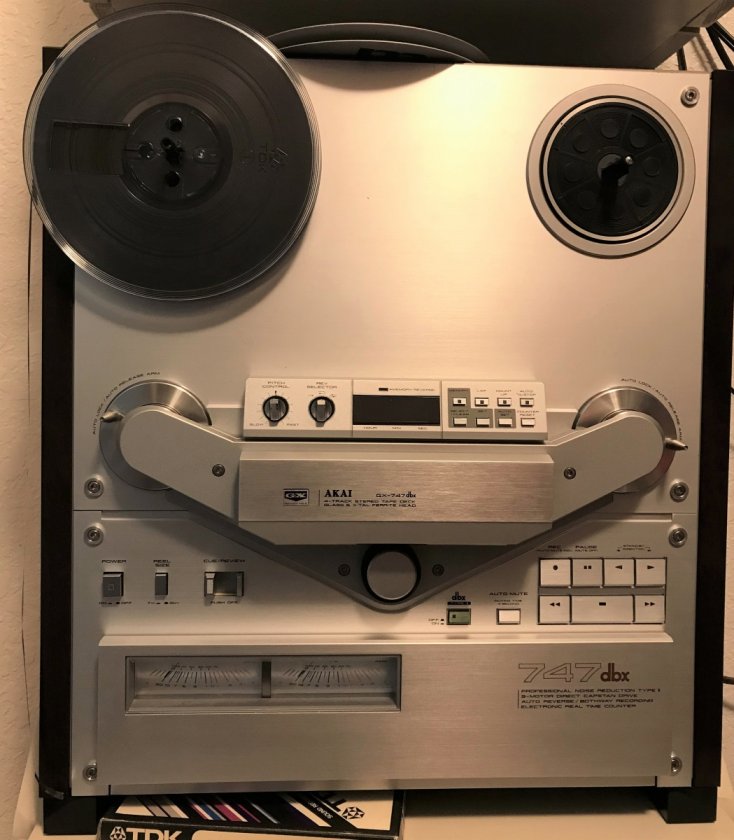 Akai 747dbx