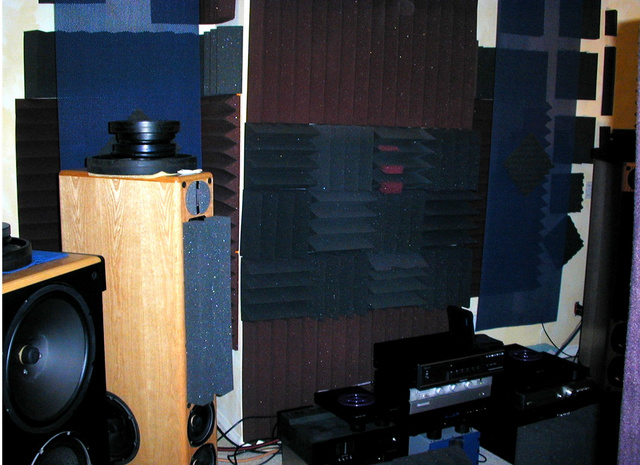 Listening room