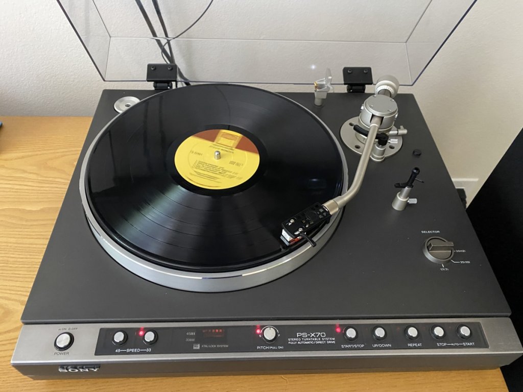 Sony-PS-X 70---1