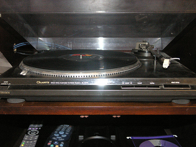 vinyl a must for my mother. Original SLQ-33DD Technics circa 1988. The cartridge cost nearly as much as the TT, a HO MC Ortofon X5. It plays beautifully via Graham Slee Gram 2 Special Edition Phono pre with the PSU-1 power supply.