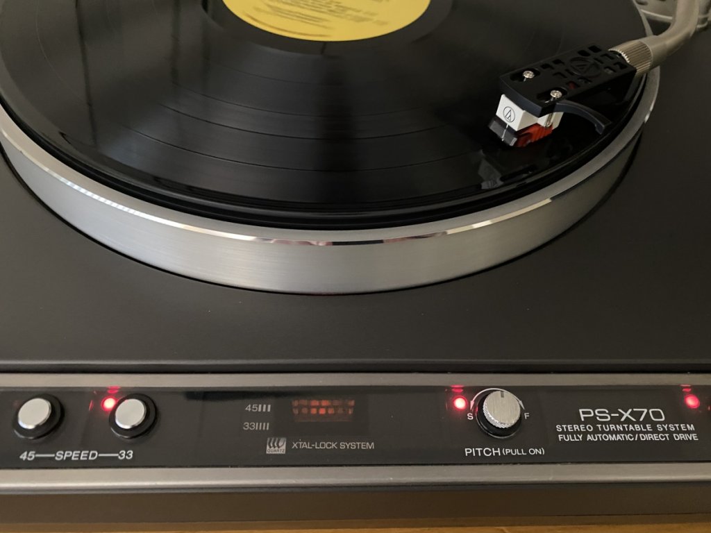 Sony-PS-X 70---6
