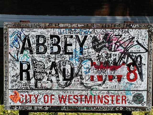 abbeyroadsignsmall