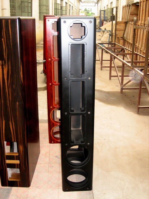 Piano Black MLS SD cabinets