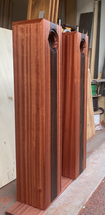 A/VO stripes