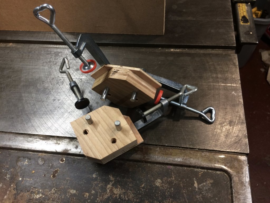 3rd hand corner clamps