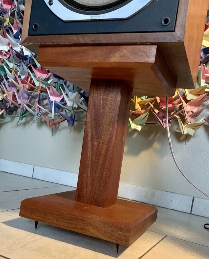 speaker-stand-hmp 100