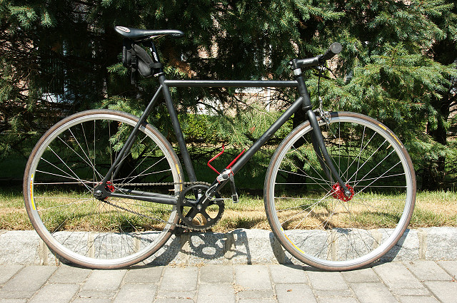 2008 Fuji Track fixed gear bike w/mods