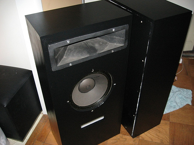 Altec 802/32A horn with 414Z woofer vented
