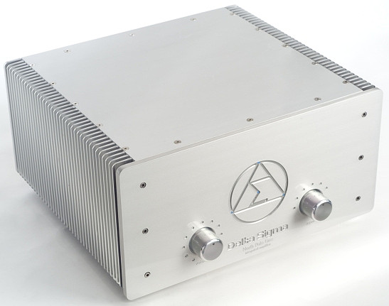 Delta Sigma Integrated amp. Pricey.
...

Mia E' Veloce
3Mhz amp, fast indeed.