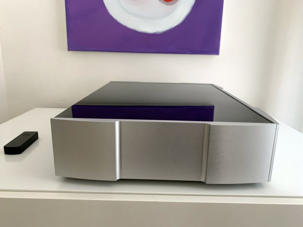Metrum Pavane L3 Side