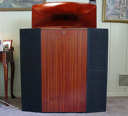 Jubilee with small horn