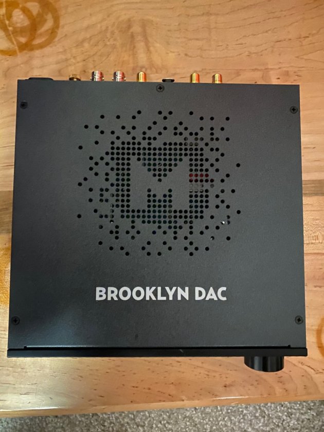 Mytek Brooklyn Top Panel